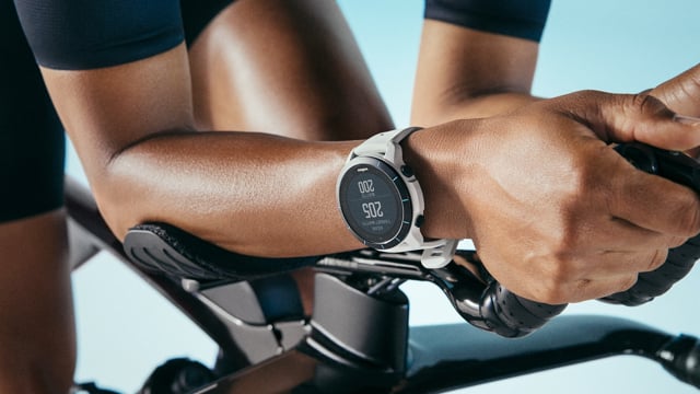 smart watch for cycling and running