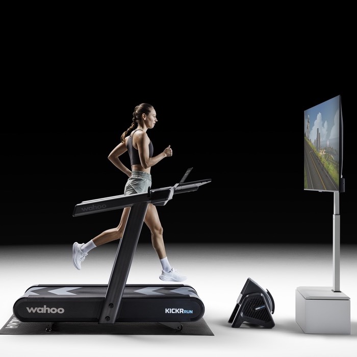 KICKR RUN Smart Treadmill